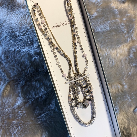NWT Keely Layering Necklace Stella & Dot - Picture 2 of 4